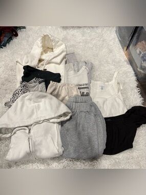 Brandy Melville Bundle